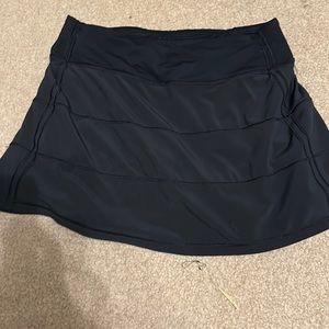 Lululemon black pace rival mid rise skirt size 4 15 inch